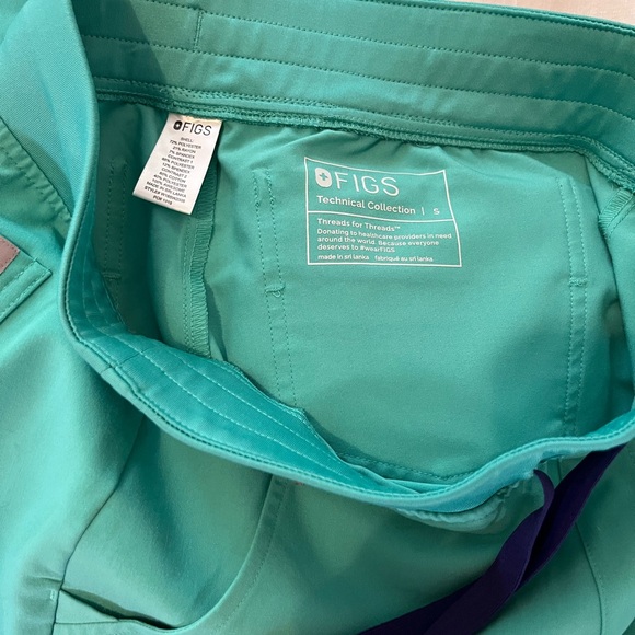 Figs Surgical Green scrub jogggers - Picture 3 of 5